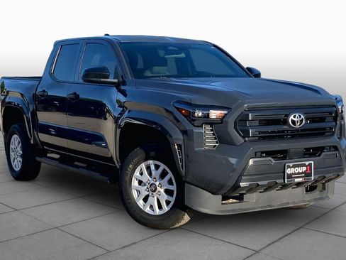 Used 2024 Toyota Tacoma SR RWD image 3