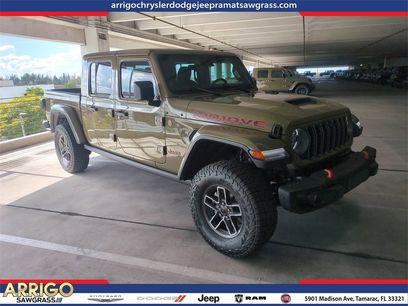New 2025 Jeep Gladiator Mojave