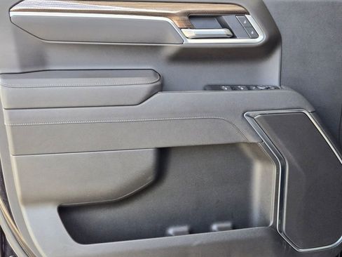 Used 2026 Chevrolet Silverado 1500 LT w/ Texas Edition Plus image 11