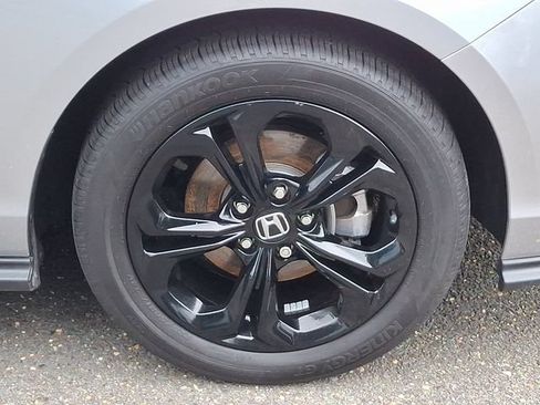 Certified 2025 Honda Accord SE image 8