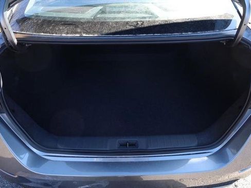 New 2025 Nissan Sentra S image 7