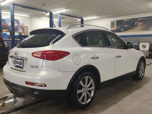Used 2015 INFINITI QX50 Journey w/ Premium Package image 30