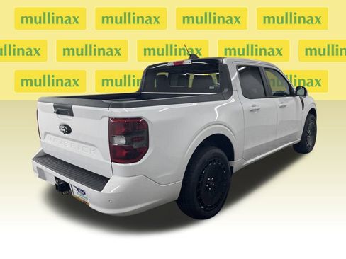 New 2025 Ford Maverick Lobo image 3