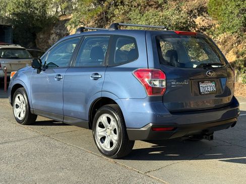 Used 2014 Subaru Forester 2.5i AWD/4WD image 5