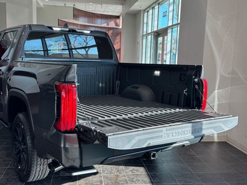 New 2026 Toyota Tundra SR5 AWD/4WD image 11