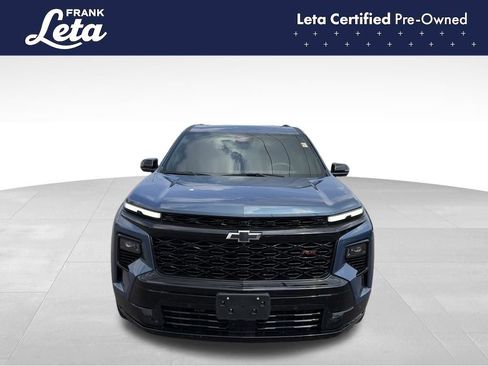 Used 2025 Chevrolet Traverse RS w/ LPO, Floor Liner Package FWD image 9