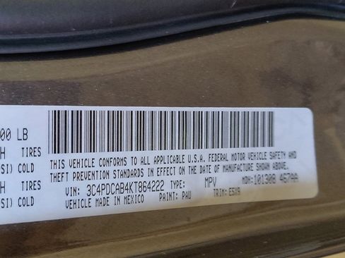 Used 2019 Dodge Journey SE image 33