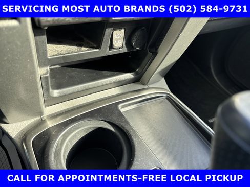 Used 2013 Toyota 4Runner SR5 image 23