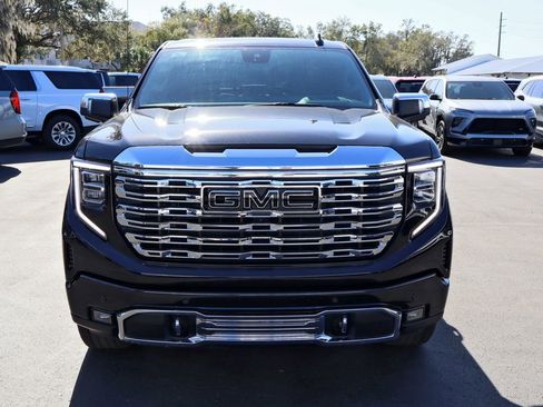 Used 2025 GMC Sierra 1500 Denali w/ Denali Reserve Package image 4
