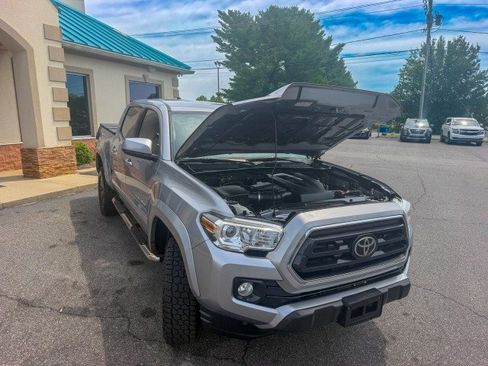Used 2021 Toyota Tacoma SR5 RWD image 21