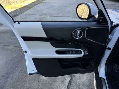 Used 2019 MINI Cooper Countryman S image 12
