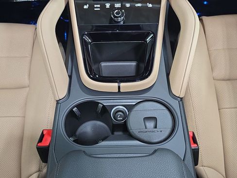 New 2026 Porsche Cayenne image 20