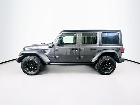Used 2023 Jeep Wrangler Unlimited w/ Convenience Group AWD/4WD image 4
