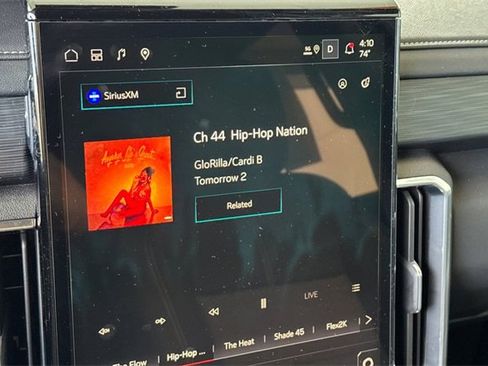 Used 2025 GMC Acadia Elevation image 19