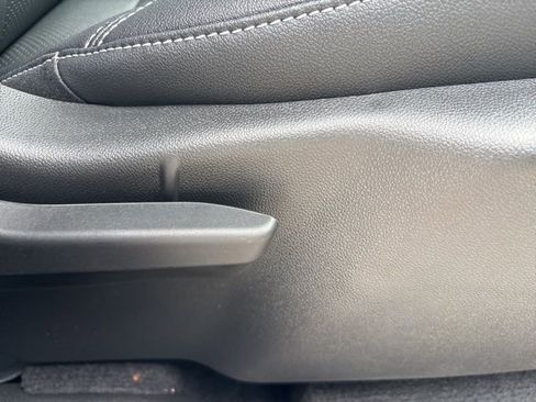 New 2026 Chevrolet Traverse LT w/ Driver Confidence Package image 24