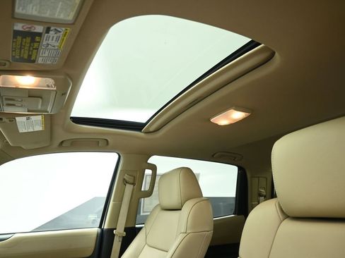 Used 2015 Toyota Tundra Limited w/ Limited Premium Package image 19