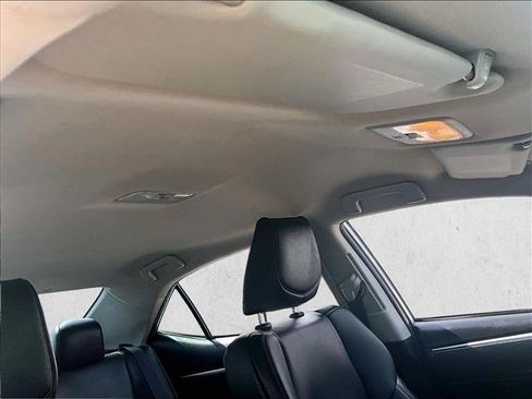 Used 2014 Toyota Corolla S FWD image 14