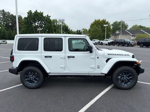 New 2026 Jeep Wrangler Unlimited Sport AWD/4WD image 8