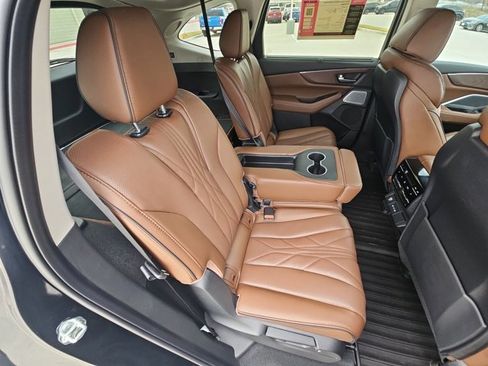 Used 2025 Acura MDX SH-AWD w/ Advance Package image 20