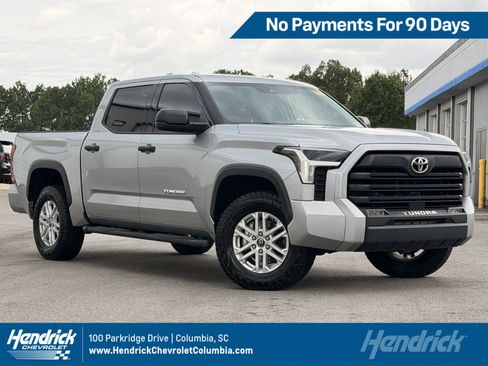 Used 2022 Toyota Tundra SR5 AWD/4WD image 1
