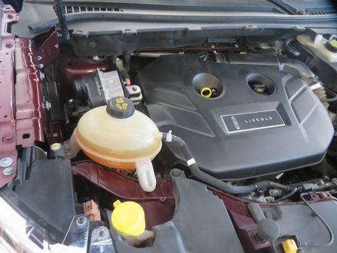 Used 2018 Lincoln MKC Reserve w/ Lincoln MKC Climate Package image 53