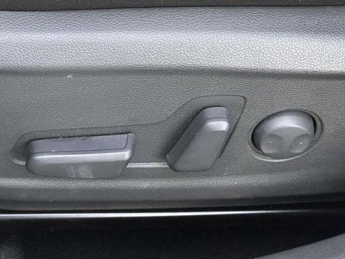 Used 2023 Hyundai Kona SEL image 17