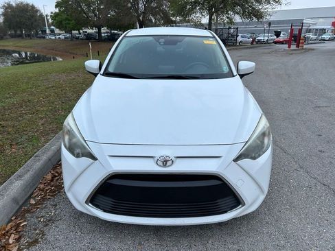 Used 2017 Toyota Yaris iA image 8