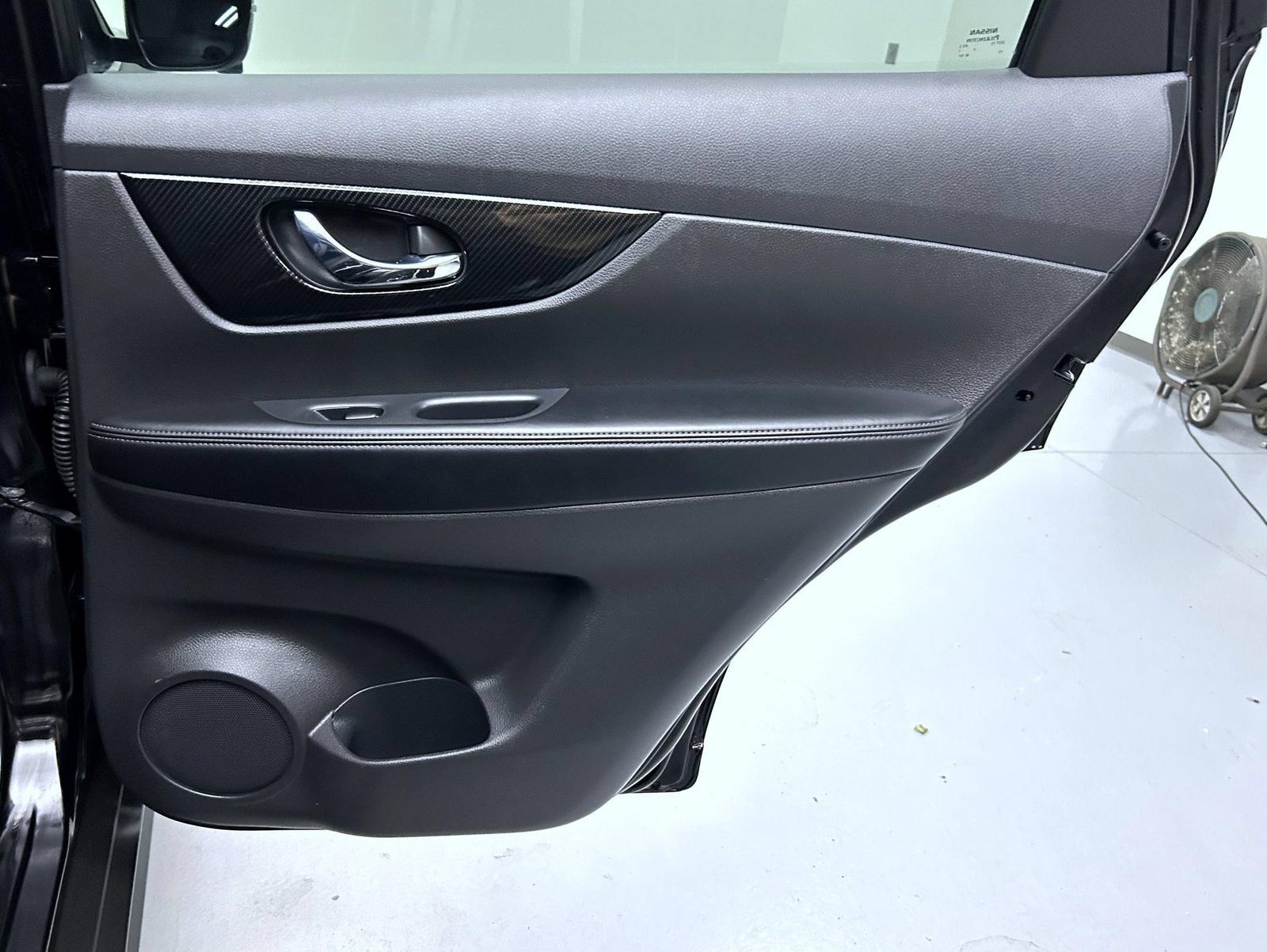 Used 2019 Nissan Rogue SL w/ Premium Package AWD/4WD image 17