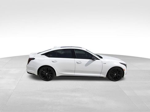 New 2026 Cadillac CT5 V image 5