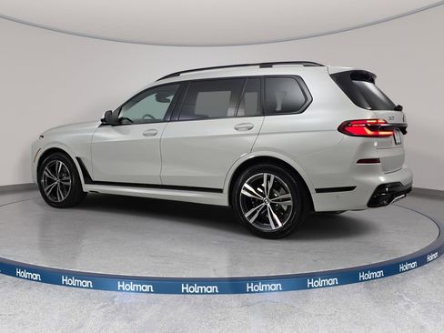 New 2026 BMW X7 xDrive40i w/ M Sport Package image 7