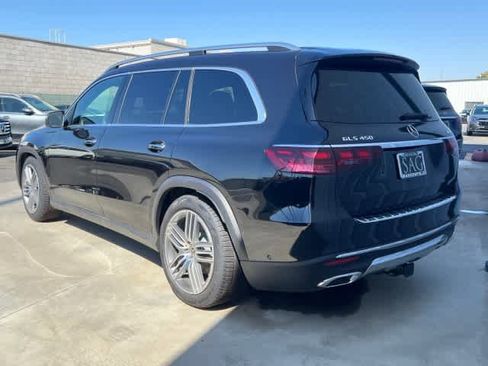 New 2025 Mercedes-Benz GLS 450 4MATIC image 3