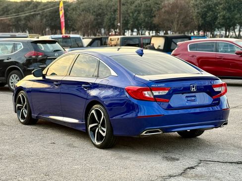 Used 2019 Honda Accord Sport image 7
