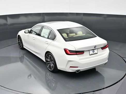 New 2026 BMW 330i Sedan w/ Premium Package RWD image 23
