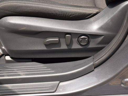 Used 2025 Subaru Legacy Premium AWD/4WD image 32