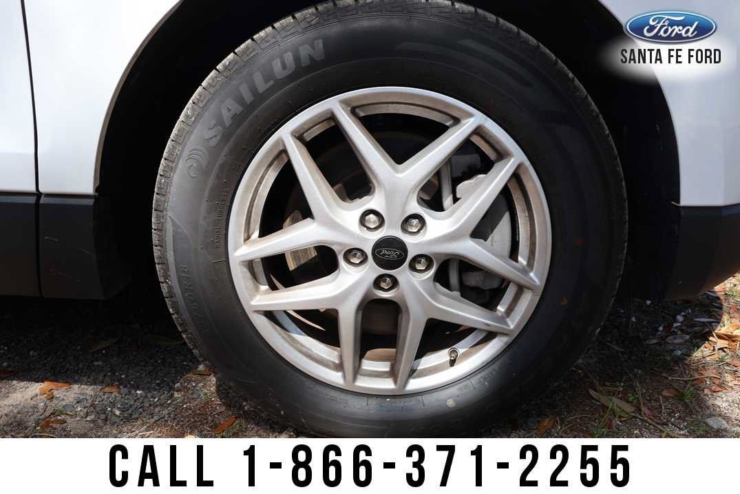 Used 2024 Ford Edge SEL AWD/4WD image 6