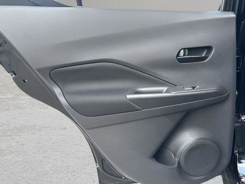 Certified 2025 Nissan Kicks Play S FWD image 22