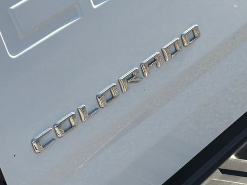 Used 2022 Chevrolet Colorado LT w/ Fleet Safety Package image 10