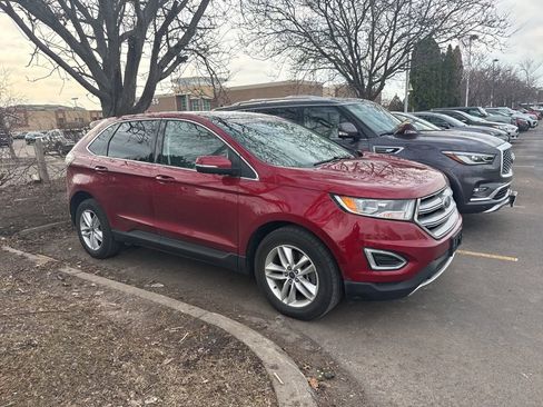 Used 2017 Ford Edge SEL w/ Equipment Group 201A image 3