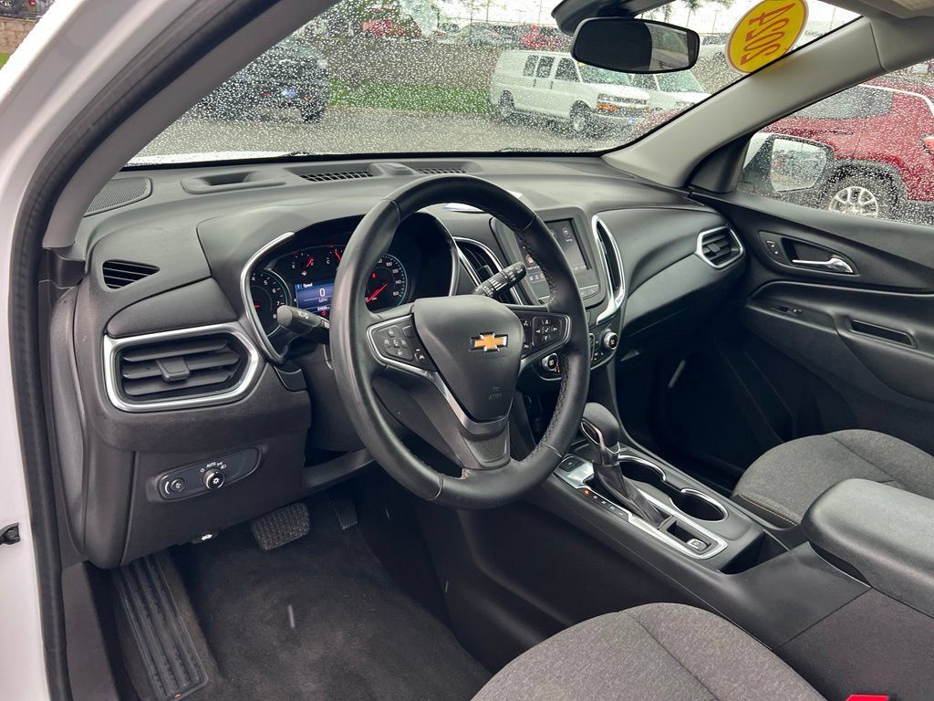 Used 2024 Chevrolet Equinox LT AWD/4WD image 18