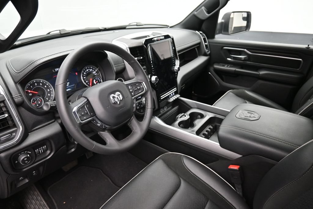 Used 2026 RAM 1500 Laramie AWD/4WD image 18