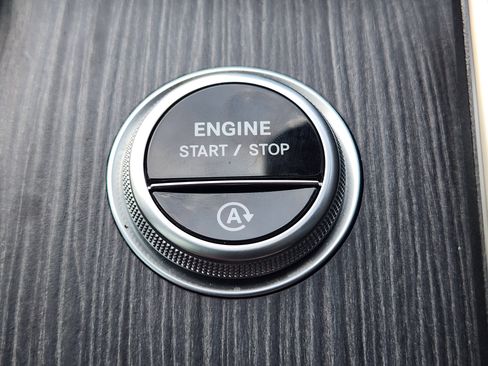 Certified 2024 Mercedes-Benz C 300 Sedan image 19