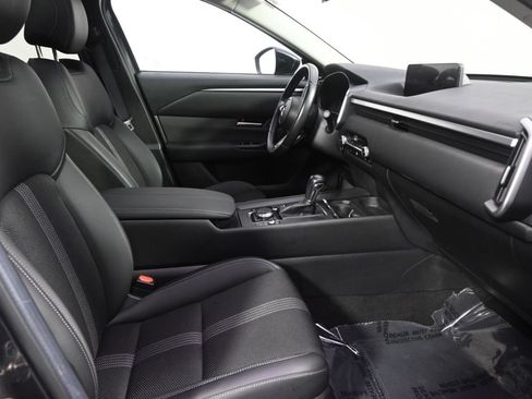 Used 2024 MAZDA CX-50 AWD 2.5 S w/ Premium Package image 16