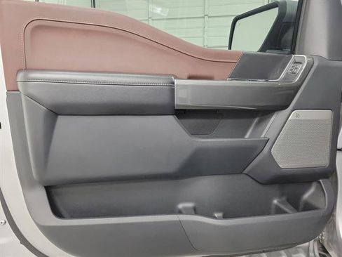 Used 2022 Ford F150 Lariat w/ Max Trailer Tow Package image 19