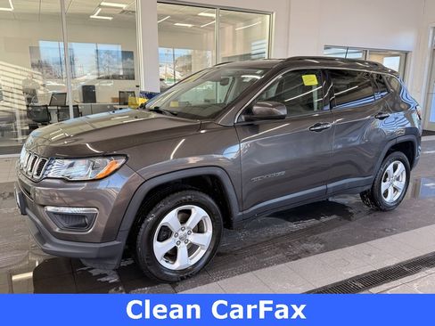 Used 2019 Jeep Compass Latitude w/ Cold Weather Group image 4