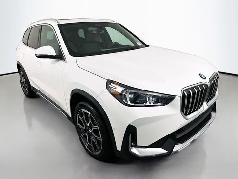 New 2026 BMW X1 xDrive28i w/ Convenience Package image 3