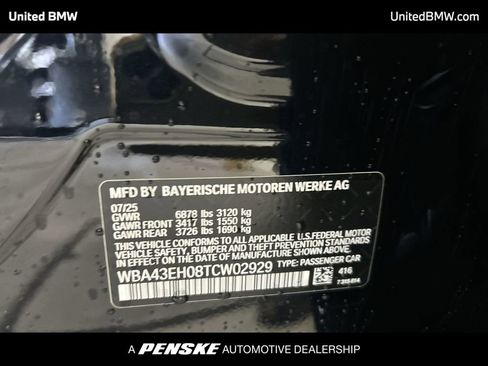 New 2026 BMW 750e xDrive w/ Premium Package image 24