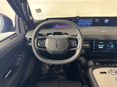 New 2025 Lincoln Navigator L Reserve w/ Jet Appearance Package image 25