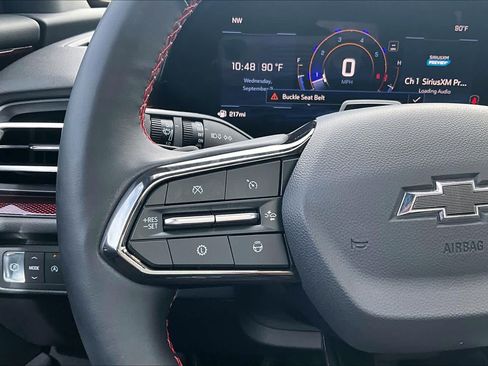 Used 2025 Chevrolet Traverse RS w/ LPO, Floor Liner Package FWD image 20