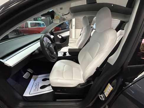 Used 2021 Tesla Model Y Performance AWD/4WD image 54