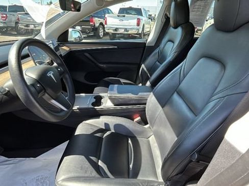 Used 2023 Tesla Model Y Long Range AWD/4WD image 17